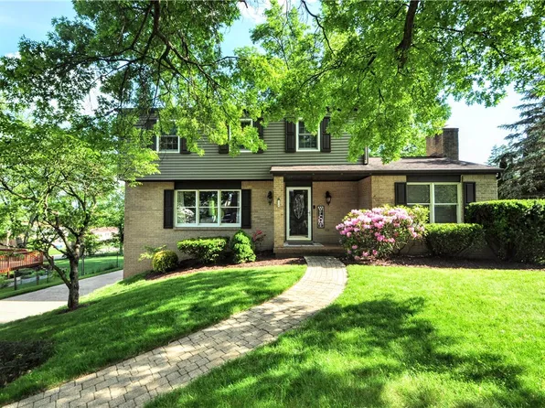 54 Dover Rd, Irwin, PA 15642
