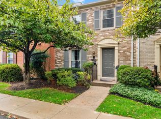 7654 Westlake Ter #85, Bethesda, MD 20817