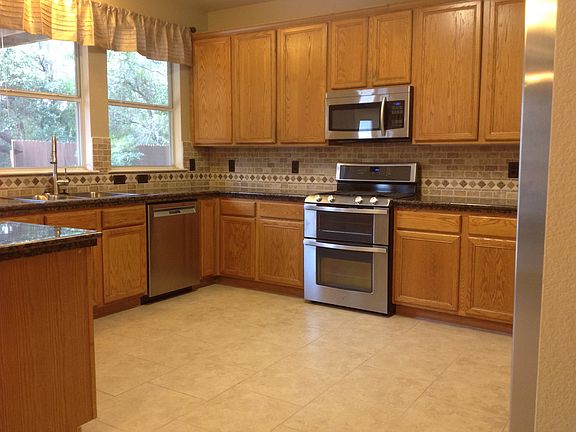 Kitchen with Granite