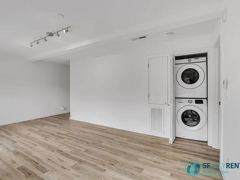 615 Canyon Rd #4 — Photo 10