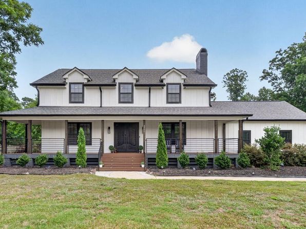 3908 Inland Ct, Raleigh, NC 27606 home