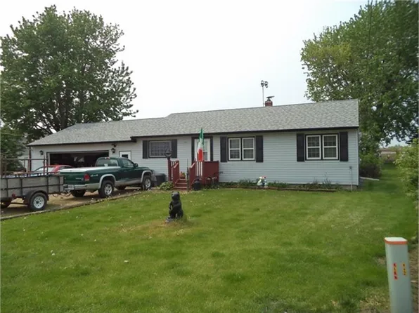 442 S Kilkenny Rd, Kilkenny, MN 56052