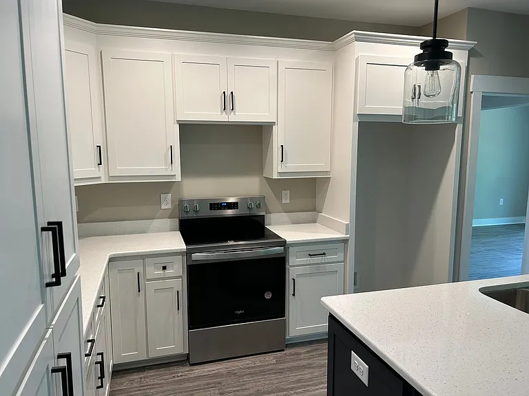 100 Nora Ln — Photo 6