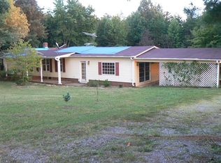 550 Smith Rd, Stoneville, NC 27048