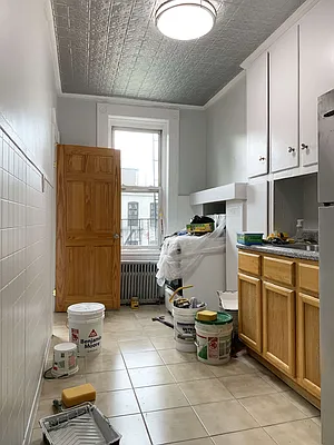 Rented by Bezell Group | media 14