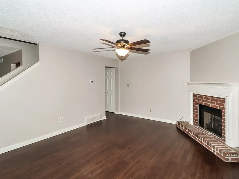 1812 Black Bear Cir E — Photo 6