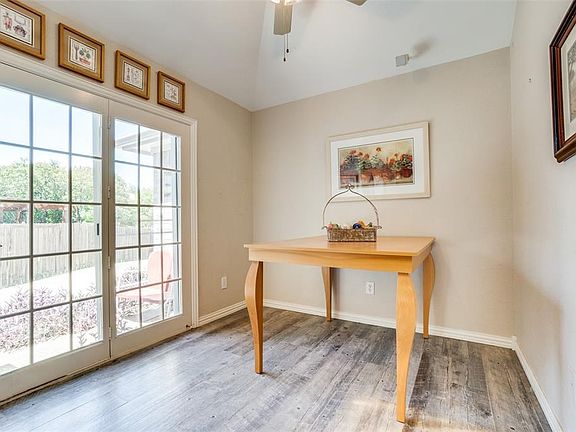 3rd image of 2314 Club Creek Ct