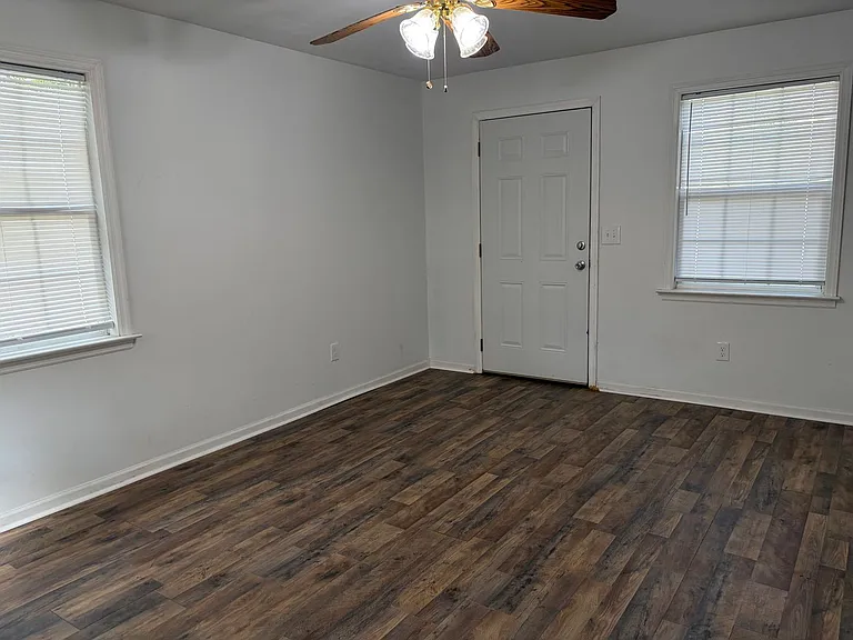 5147 Highway 17A S — Photo 11