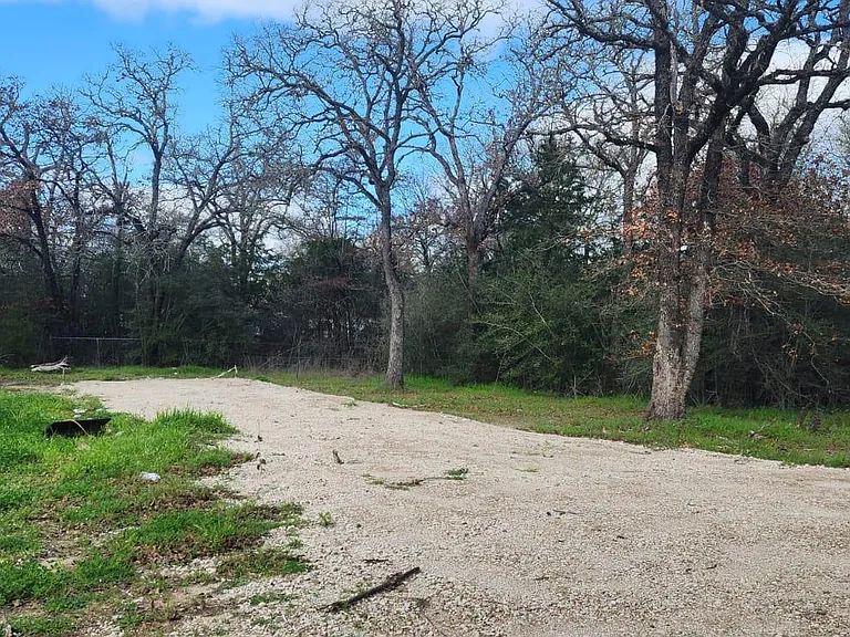 8315 Burleson Manor Rd #E — Photo 2