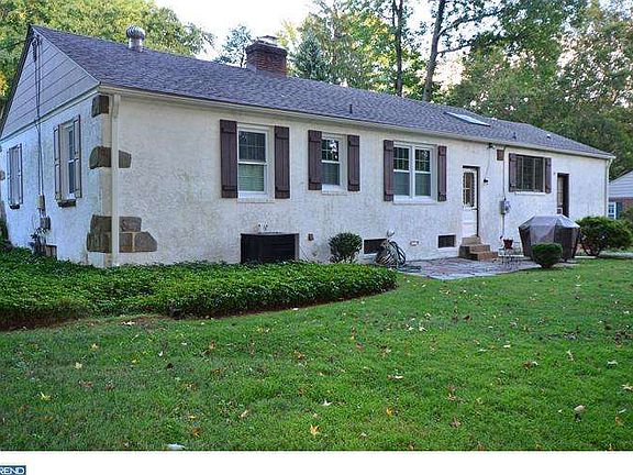 5th image of 1902 Fairfield Dr