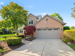 3907 Kelsey Rd, Lake Orion, MI 48360
