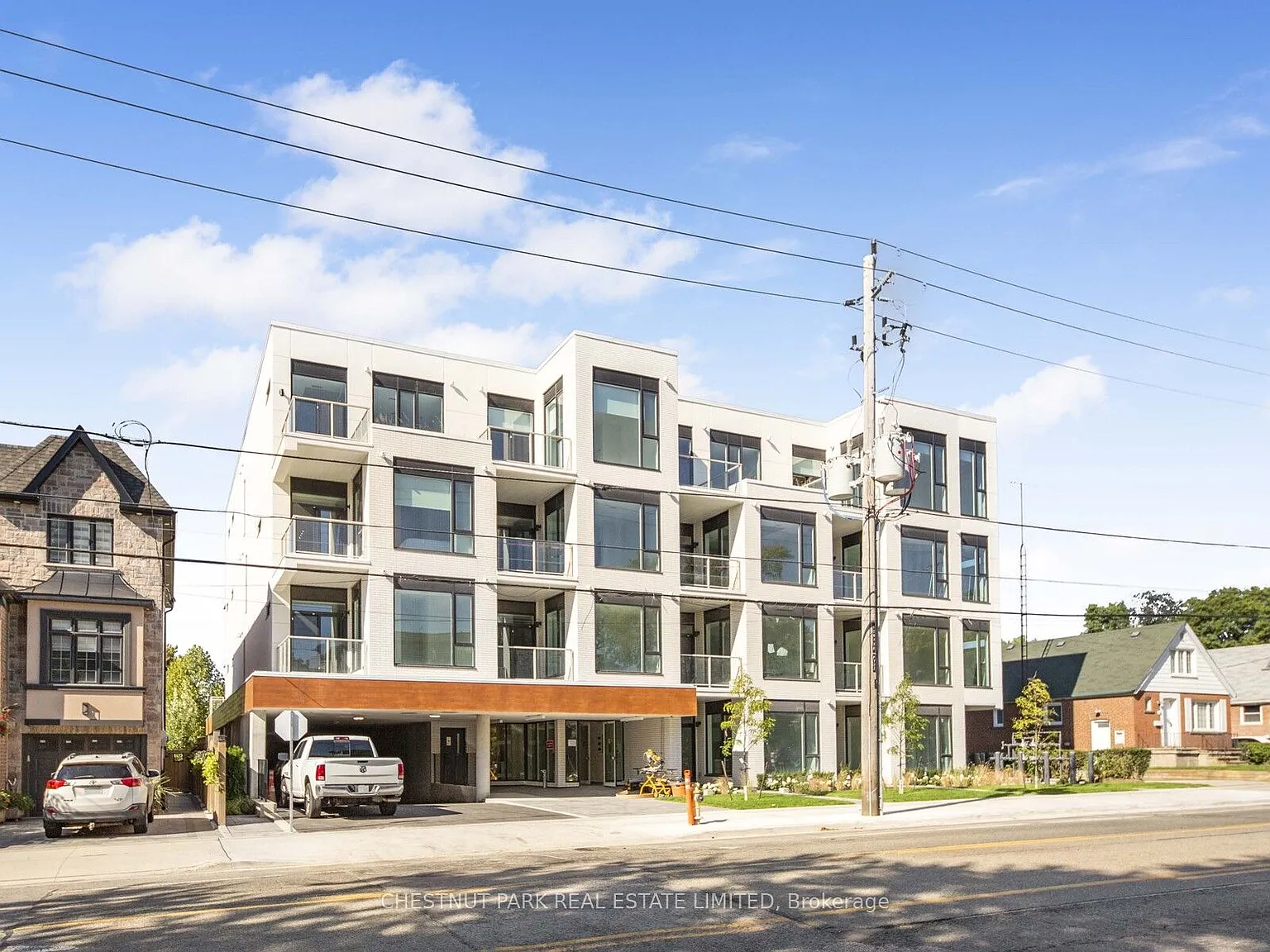 2 bed, $3,200 — Photo 1