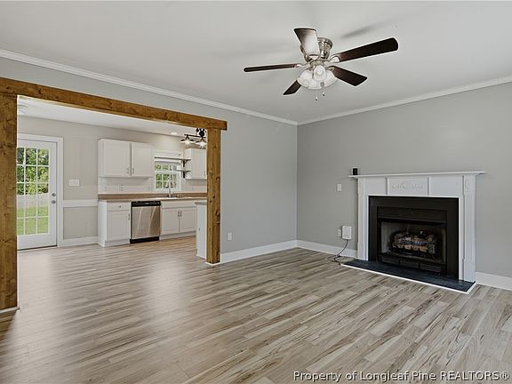 5th image of 246 Fallingleaf Dr