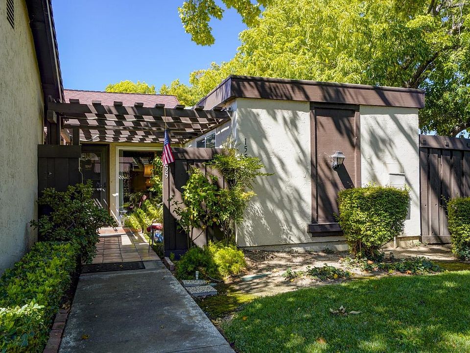1st image of 155 Fairoaks Drive