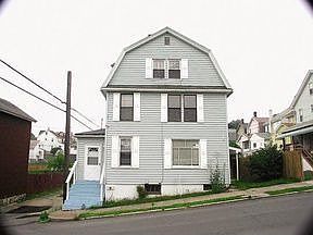 2nd image of 1411 23rd St
