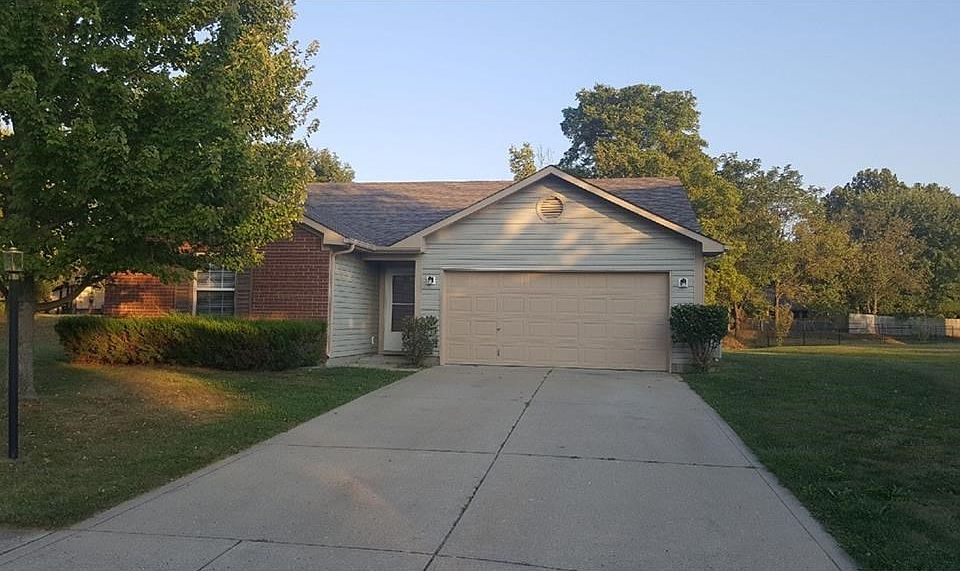 1st image of 1205 Blue Grass Pkwy