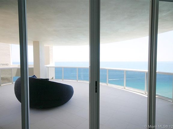 5th image of 17555 Collins Ave #Penthouse 6