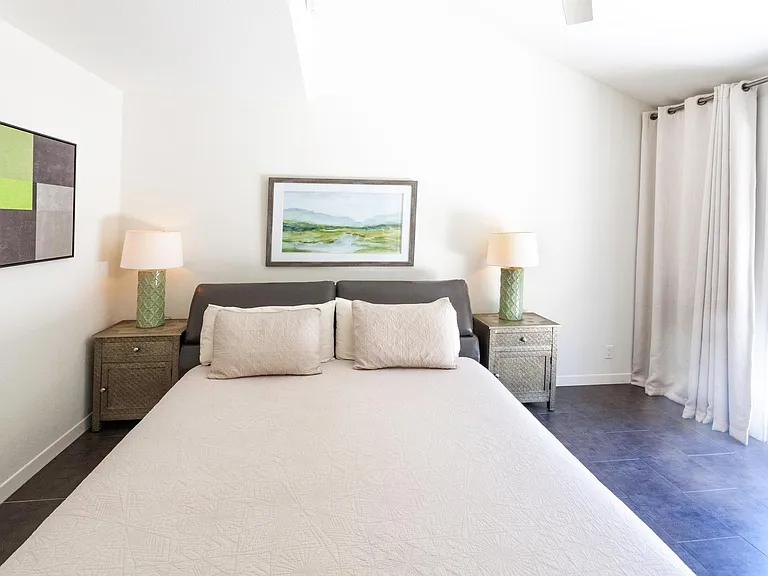 860 N Indian Canyon Dr #5 — Photo 7