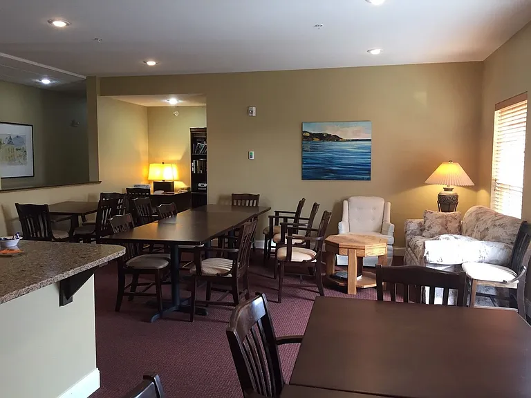 308 College Cir — Photo 11