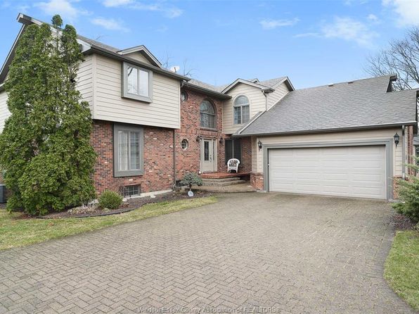 23 Fairway Cres #23, Amherstburg, ON N9V 3T5