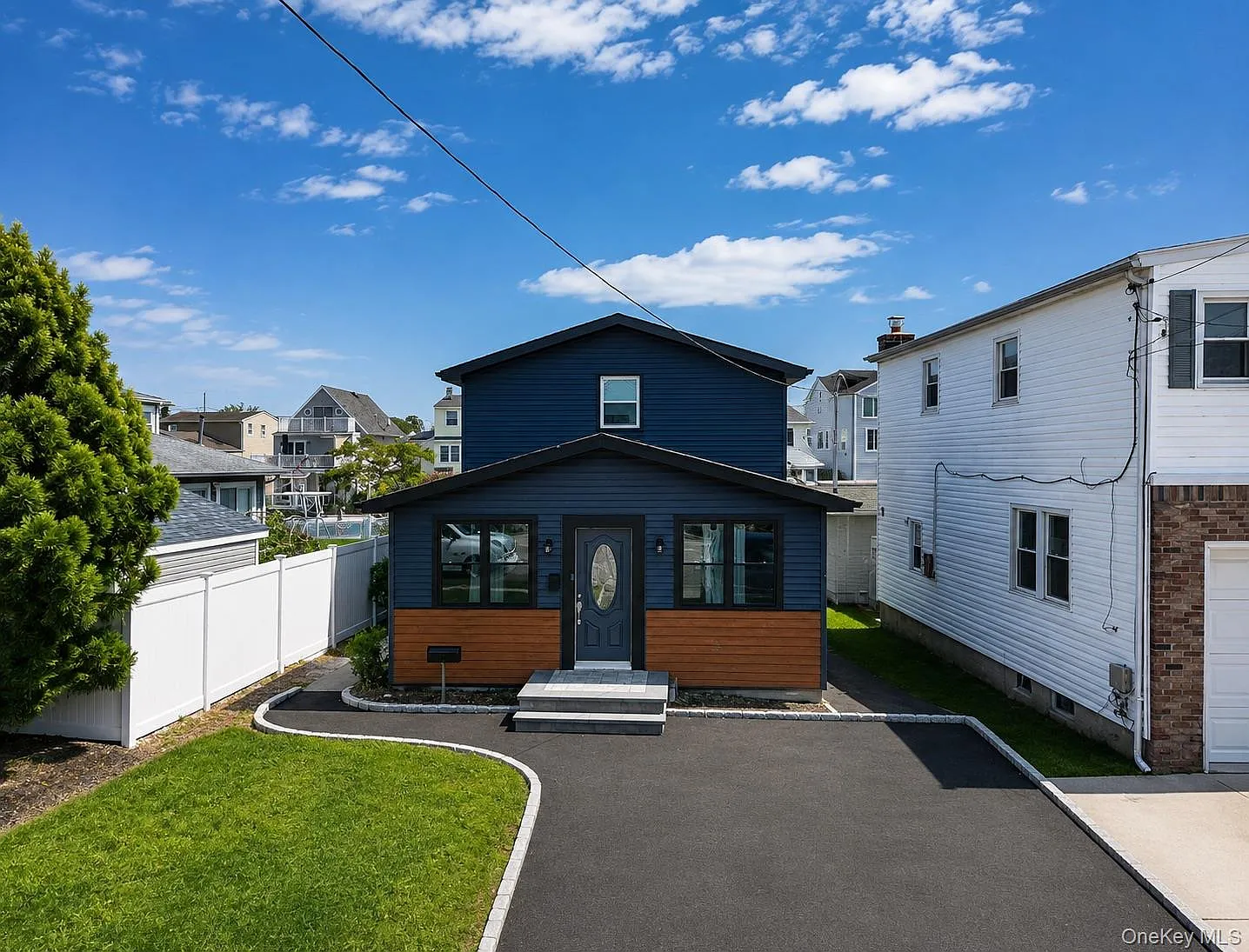 4 bed, 2.0 bath, 1760 sqft, $6,500 — Photo 1