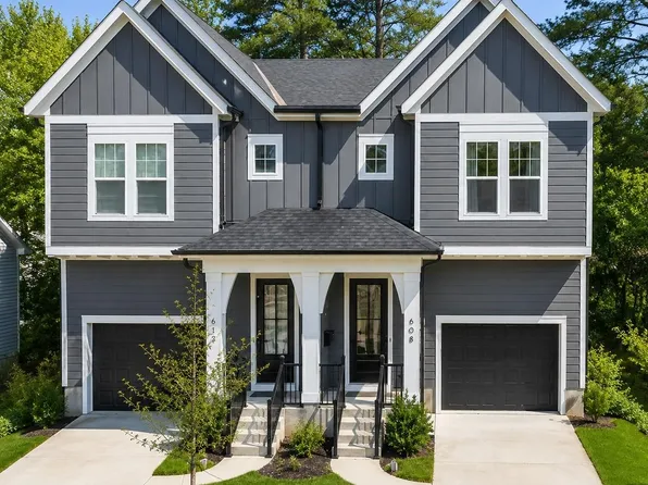 608 Ambassador St, Charlotte, NC 28208