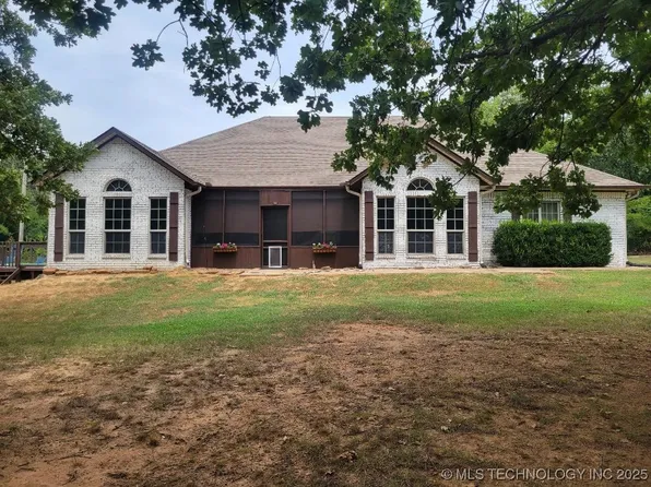 315 Satterfield Dr, Quinton, OK 74561