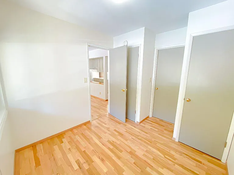 5036 22nd Ave NE #203 — Photo 10
