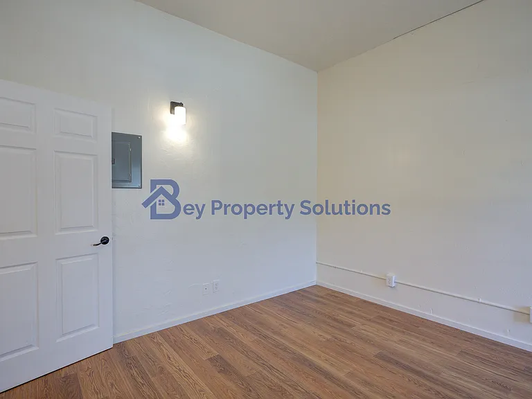 134 Nelson St #C — Photo 5