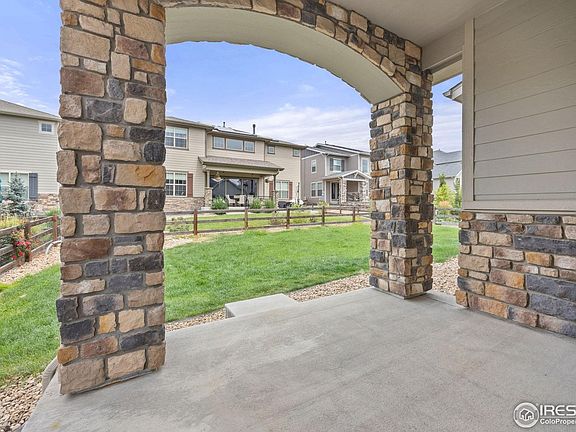 4th image of 1331 Fountain Ln