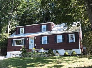 157 Springbrook Trl, Sparta, NJ 07871