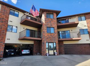 3305 Montreal St APT 305, Bismarck, ND 58503