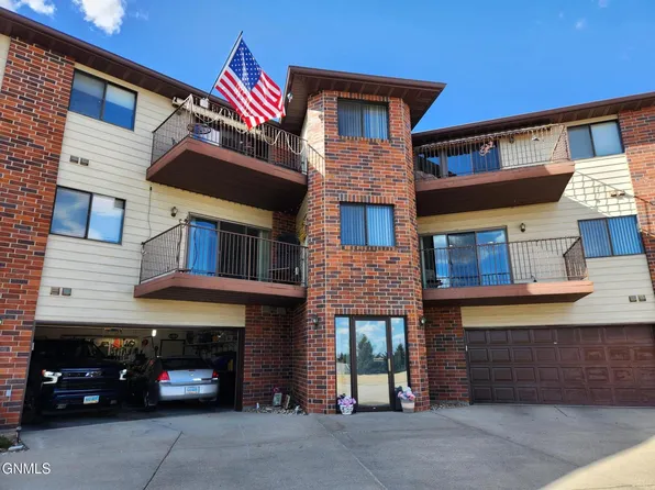 3305 Montreal St APT 305, Bismarck, ND 58503