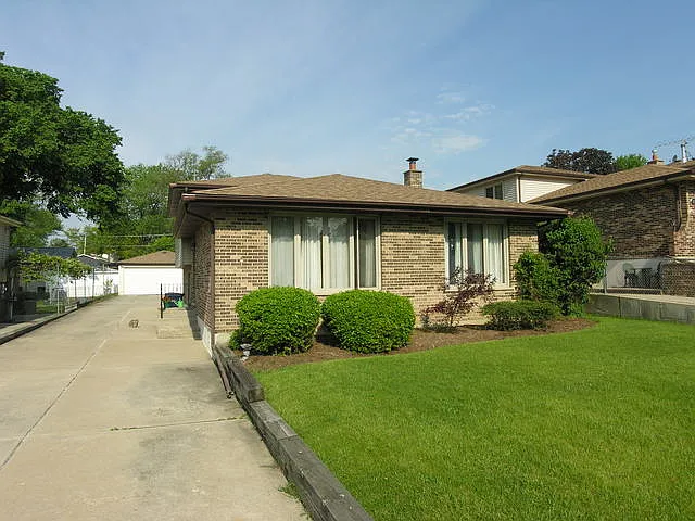 1038 S Grace St photo 1