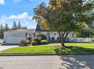 56 Barnsdale Rd, Wayne, NJ 07470