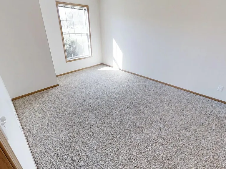 4215 Maricopa Dr — Photo 12