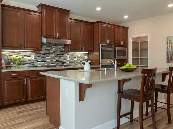 5th image of 5057 Wood Way