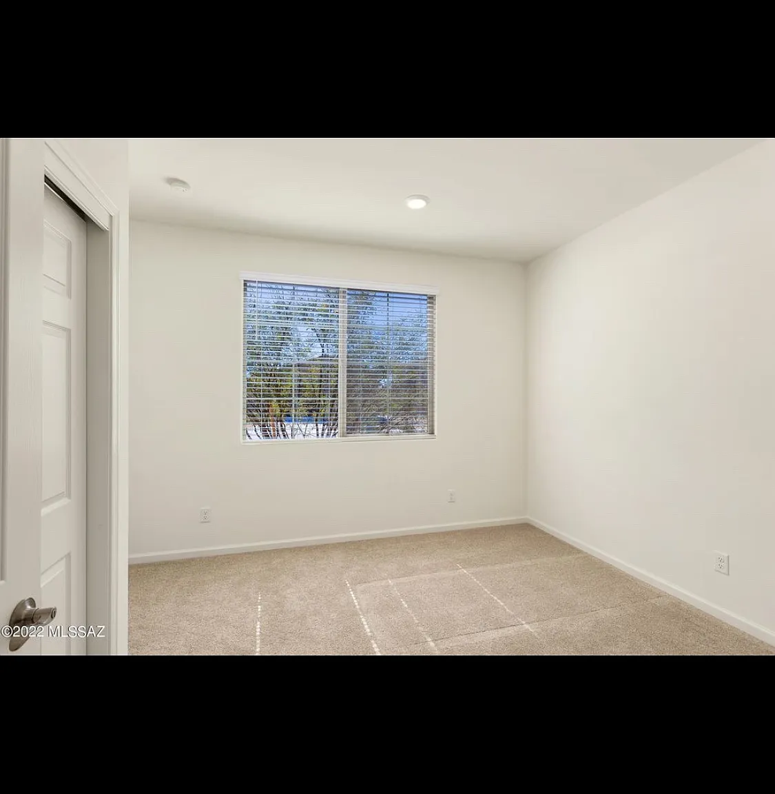 4 bed, 2167 sqft, $2,400 — Photo 3
