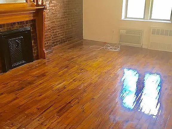 4th image of 49 W 69th St APT 4B