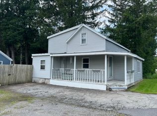 528 Malta Ave, Malta, NY 12020