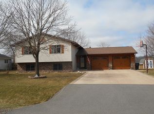2600 S Felker Ave, Marshfield, WI 54449