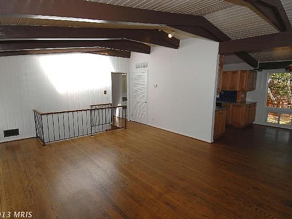 5th image of 7530 Friar Tuck Ct