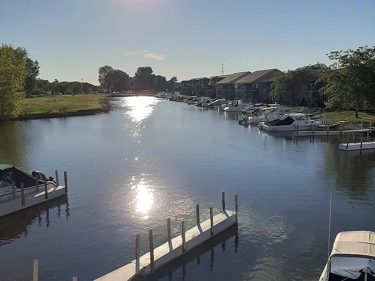 6254 N Harris Harbor Dr — Photo 17