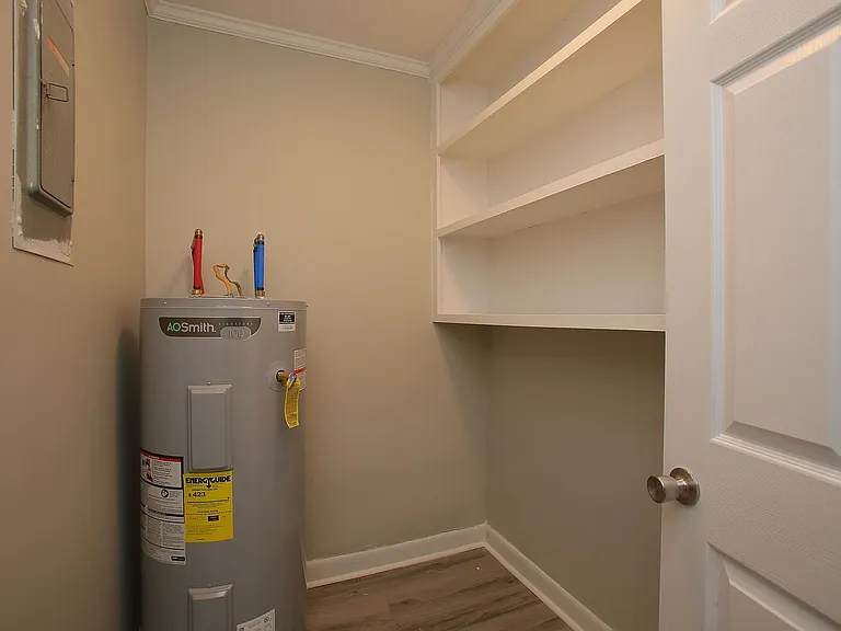 7251 Patricia Dr — Photo 13