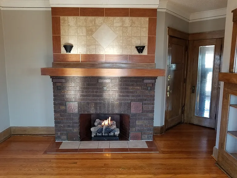 543 Park Ave #12 — Photo 2