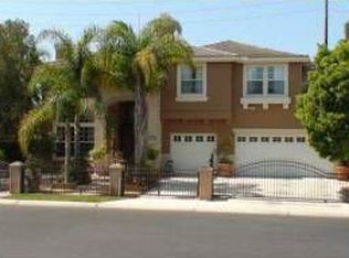 18915 Caddington Cir, Huntington Beach, CA 92648