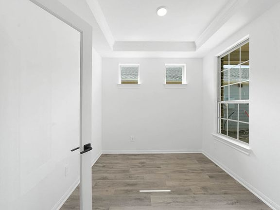 Flex Room Office