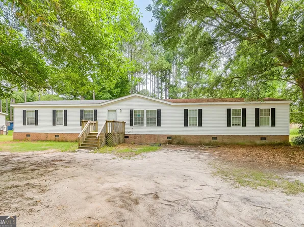 303 Formosa Dr, Guyton, GA 31312