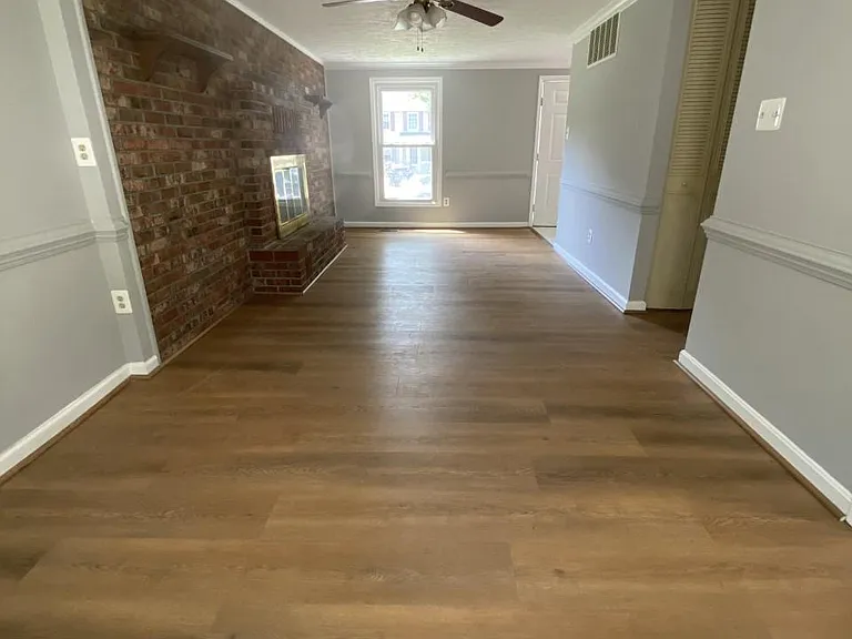 8513 Woodfall Rd — Photo 10