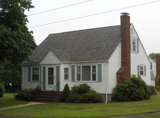 26 Reynolds Rd, Peabody, MA 01960